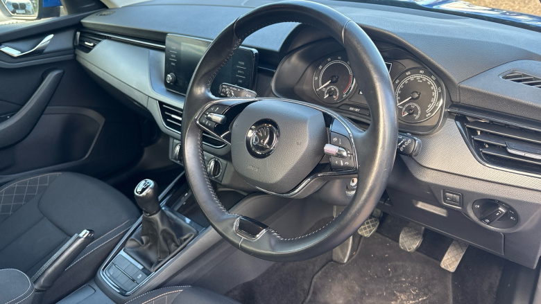 Skoda Kamiq 1.0 TSI 95 SE 5dr Petrol Hatchback